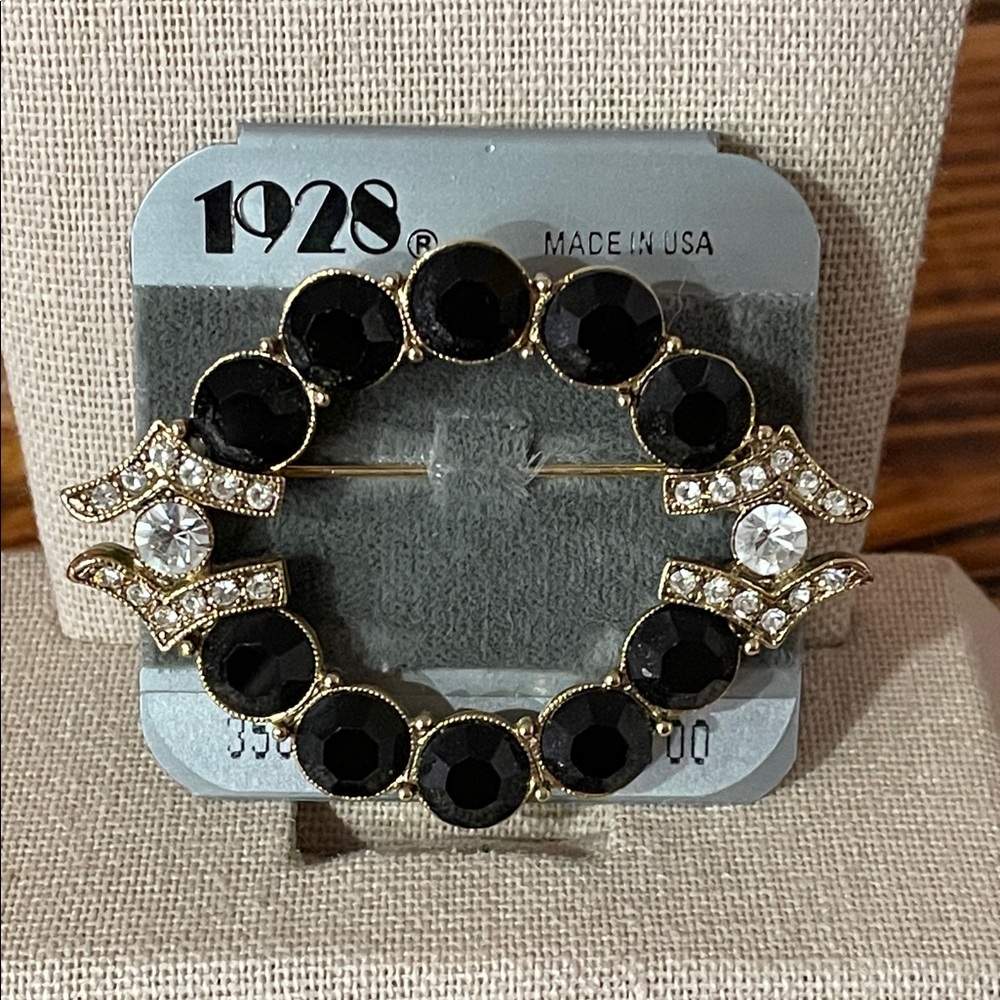 NEW Vintage 1928 Black and Gold Brooch pin